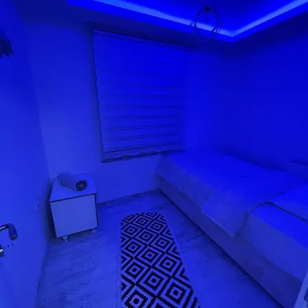 Tarihi Mekanda Sirin Istanbul