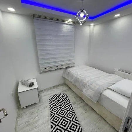Apartamento Tarihi Mekanda Sirin *